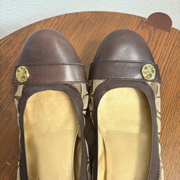 Coach Chelsea Ballet Flats - Tan & Brown , Size 10 - Picture 2 of 8